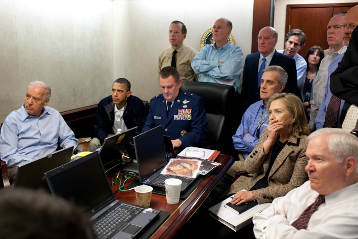 Sala Casa Branca original Osama Hillary Obama